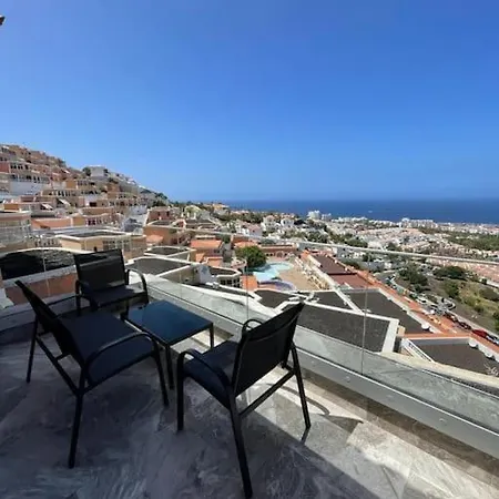 Ocean View Tenerife 아데제
