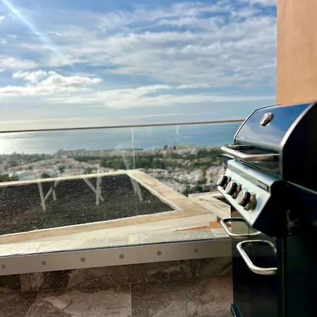 Вілла Ocean View Tenerife Адехе