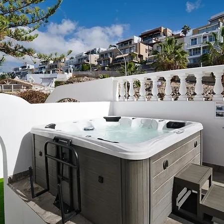 Vila Ocean View, Private Jacuzzi, Ac