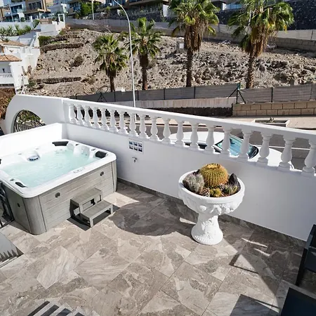 Vila Ocean View, Private Jacuzzi, Ac