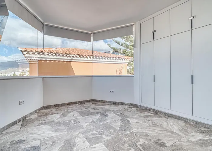 Ocean View Tenerife Villa *