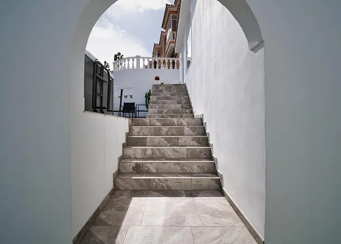 Ocean View Tenerife Villa *
