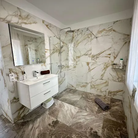 Ocean View Tenerife Адехе